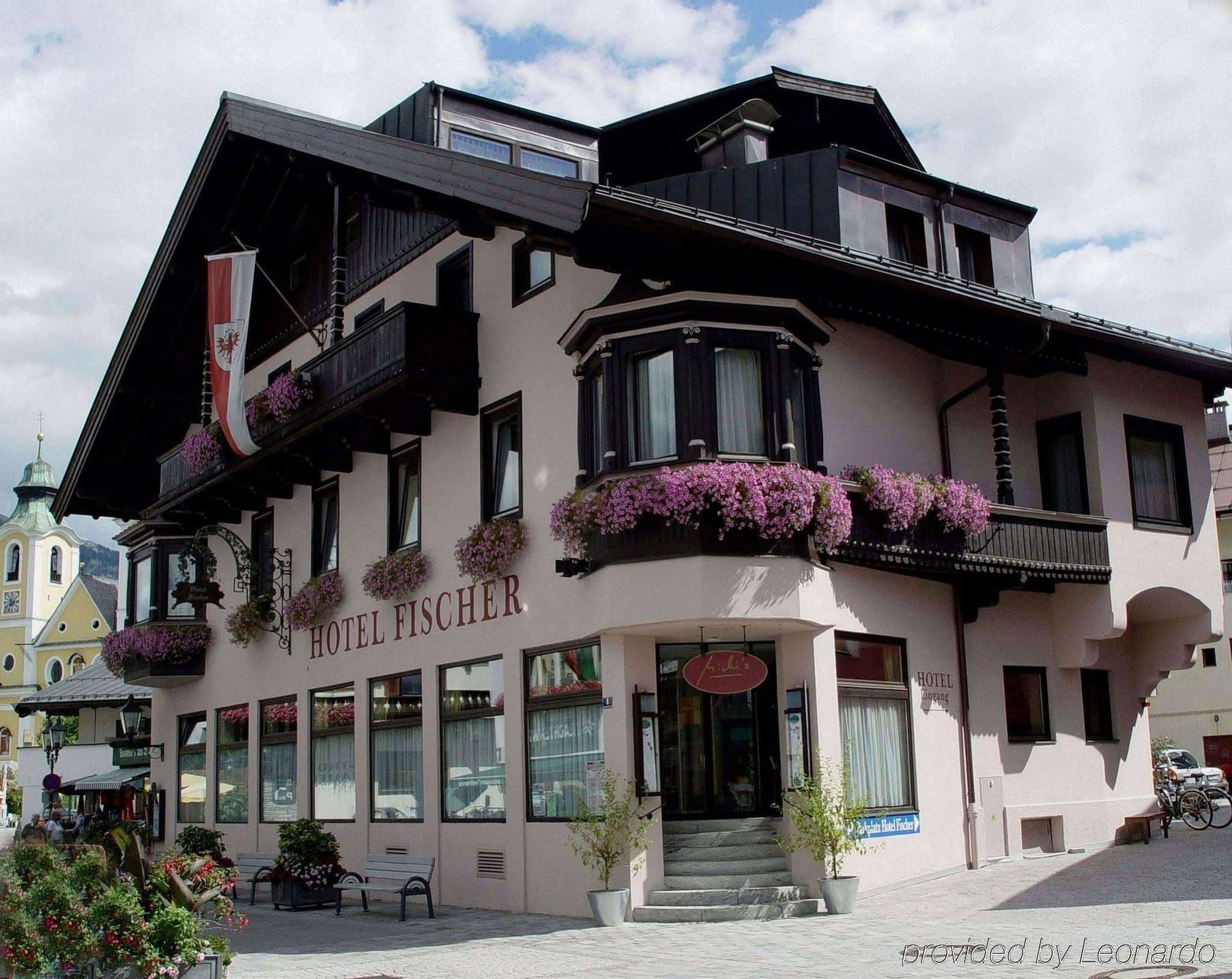 Hotel Fischer Sankt Johann in Tirol Exterior photo